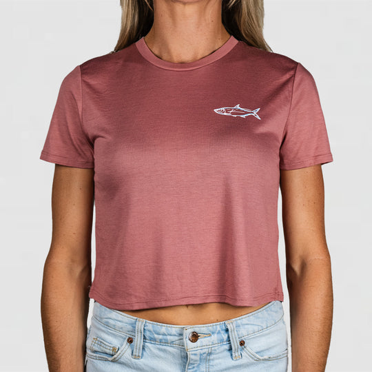 Chasin Tide - Womans Flowy Crop Tee